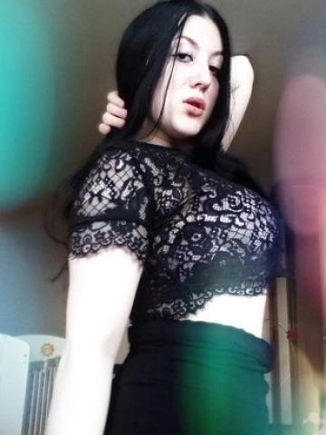 Мила Кудрявая Брюнетка фото 3