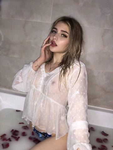 Лина Топ Блондинка фото 2